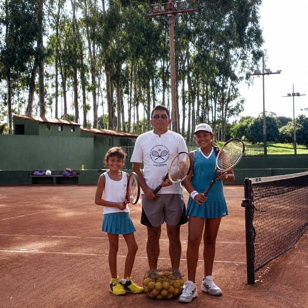 Rafaela Martins durante sua trajetória no tênis